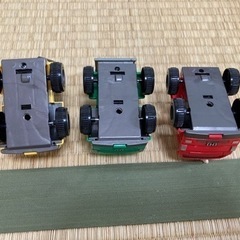 車　おもちゃ 3個セットの画像