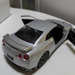 ミニカー　日産GT-R R-35 中古　難ありの画像