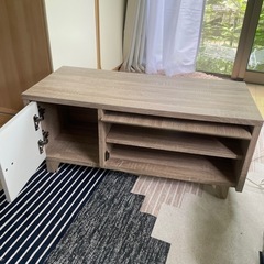 お洒落テレビボードの画像