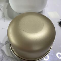 KOM 炊飯器 BKR-31-WH 3合 2024年製の画像