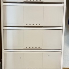 白　美品　収納　プラスチック　六段　　