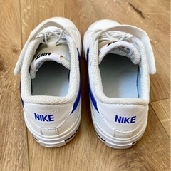 【美品】NIKE コートレガシー スニーカー キッズ 靴 18.5cmの画像