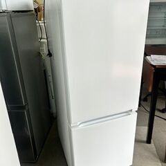 ■美品　2022年製　ヤマダ電機　ノンフロン冷凍冷蔵庫　YRZ-...