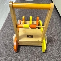 子供の手押し車
