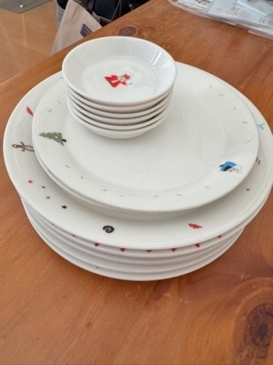 童話お皿　フェリシモハイセンス　限定品