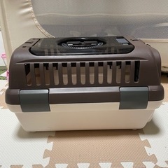 ペットキャリーの画像