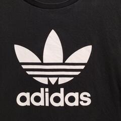 Mサイズ　アディダス　女性用Tシャツの画像