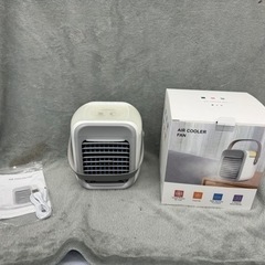 【お値下げしました！】小型クーラー 加湿 卓上冷風機 手持ち冷風...