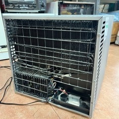 取引中🐶電子冷却式 1ドア小型冷蔵庫 CB-21SA1の画像