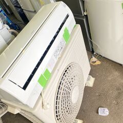 北九州市取付工事込み金額 14畳　200V用　4kw 白くまくん RAS-F40E2
