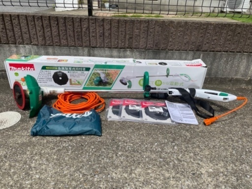 取引終了　[中古] Makita電気草刈機 MUR160ON