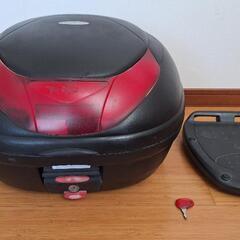 バイク用リアボックス　35L？