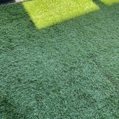 【終了】ジョイント式人工芝（30cm/枚×54枚）の画像