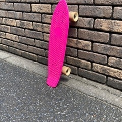 スケートボード ✨🛹✨ピンクで可愛い♪ ペニー風，ミニクルーザー