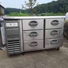 🎫業務用冷蔵庫引き出しタイプ