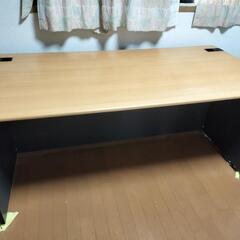 オフィス用机　180✕80✕70