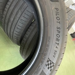 225/55R19　ミシュラン　パイロットスポーツSUVの画像