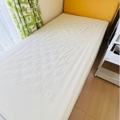 ベッド