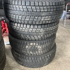 ダンロップ 225／65R17 溝70% 19年