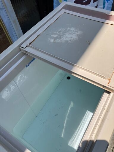 サンデン　冷凍庫　ストッカー　動作確認済み