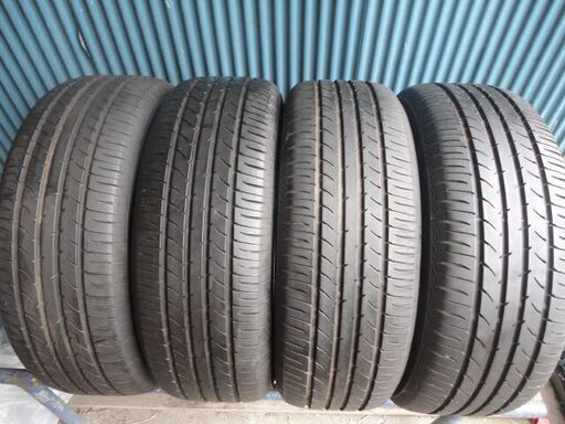 トーヨー　NANOENERGY3 PLUS　205/60R16　4本　9.5分溝2本と9分溝2本