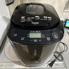【美品】アイリスオーヤマ ホームベーカリー