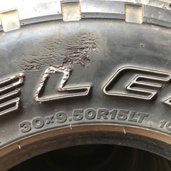 訳あり 30×9.50r15LT マッドタイヤ 4本の画像