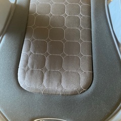 graco グレコ　ジュニアシート　カップホルダー付きの画像