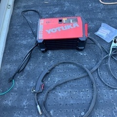 ヨツカ  100v半自動溶接機 値下げ 明日には消します。