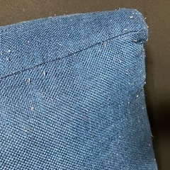 【⚠️無料条件付き⚠️】ガラスローテーブルと2人がけのソファの画像