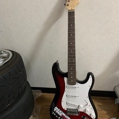 エレキギターです