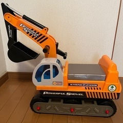 ショベルカー