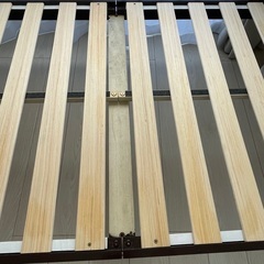 ベッドフレーム (コンセント付き)の画像