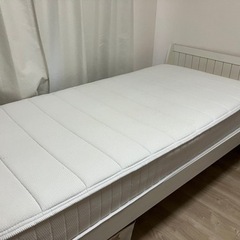 ニトリ　シングルベッド　ホワイトウォッシュ