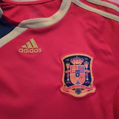 レア adidas アディダス サッカー ユーロ2009 スペイン代表 ユニフォームの画像