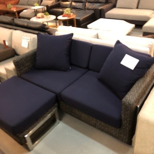 Gisele ガーデンソファ　オットマン付き