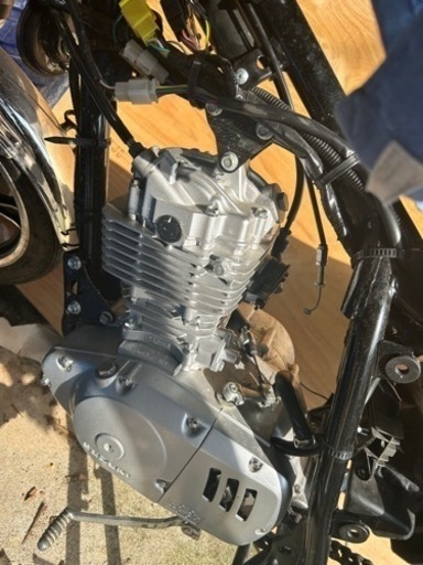 バイク GN125