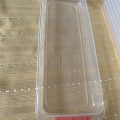 プラスチックトレ-の画像