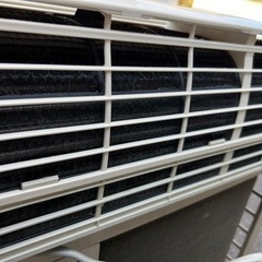 【友人引越しの為赤字覚悟】2.2kw（8畳用）エアコンの画像