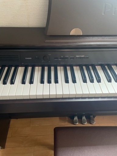 電子ピアノ　　CASIO PrivIA　