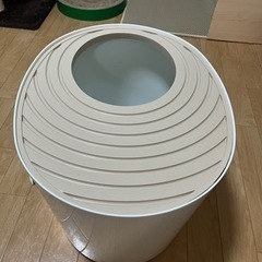 猫トイレ　アイリスオーヤマ　上から入るタイプの画像