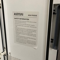 ASTROAI ミニ冷蔵庫の画像