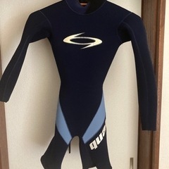 ウェットスーツ
