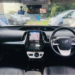 平成30トヨタ プリウス  PHV  走行距離　45,200KMの画像