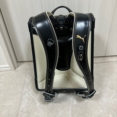 保証期間2028年3月まで　使用期間2年半　プーマプレミアムエディション　ランドセル　の画像