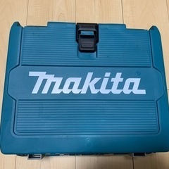 マキタインパクトレンチTW300DRGX ソケットセット付の画像