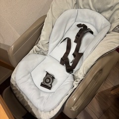 コンビ　ネムリラオートスウィング　ハイローチェア　ベビーチェア