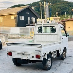 ダイハツハイセット4WDS210Pの画像