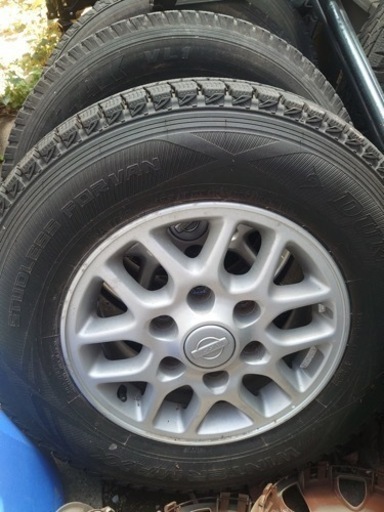 【受付可能です】キャラバン　純正アルミホイール　ホイール　NV350