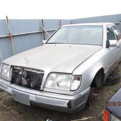 メルセデス―ベンツ124-E280リサイクル部品取り車